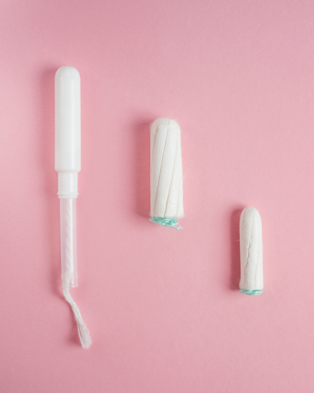 itsaugustco #tampon do you shower with one in or no? To each their ow, Clean Towels